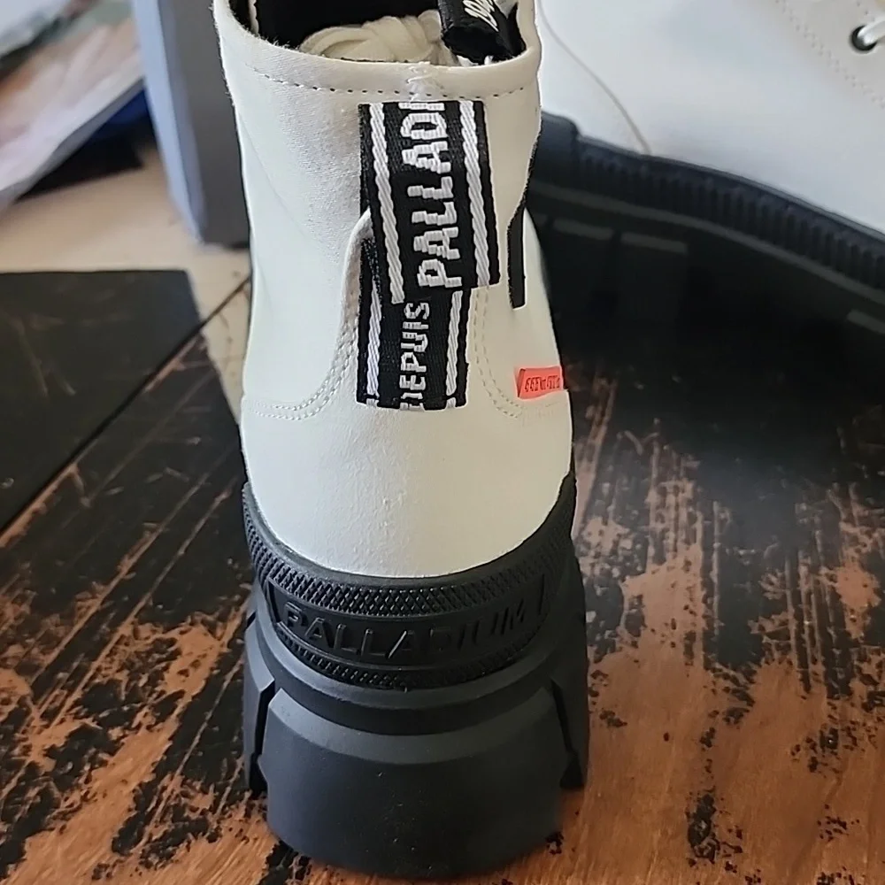 Palladium Revolt HI TX Womens White Chunky Platform Boots New!